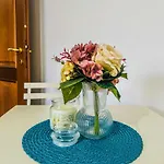 La Casita A&B